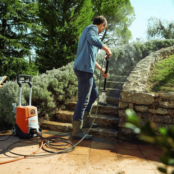 STIHL RE 110 ELECTRIC PRESSURE WASHER - Image 2